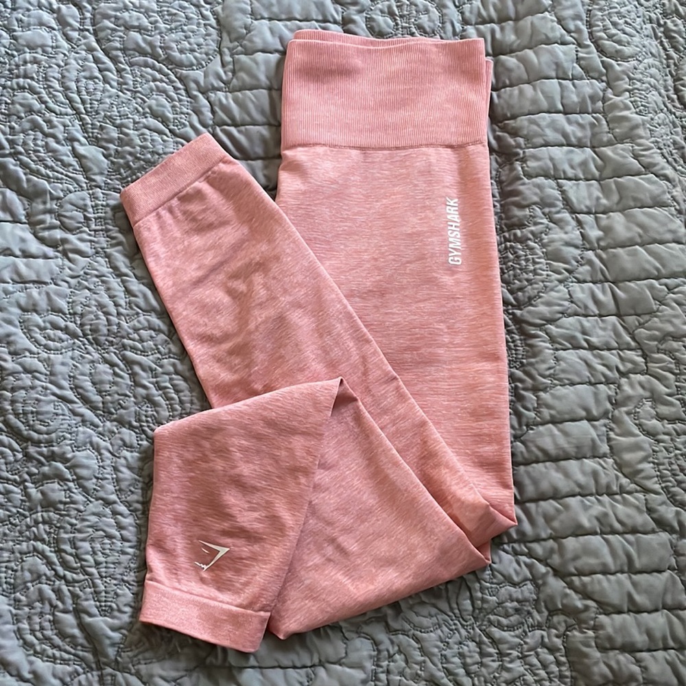 SOLD Gymshark pink adapt seamless marl leggings!